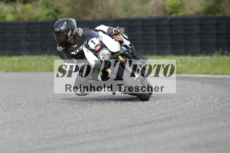/53 16.09.2025 Track Day Domi Aegerter ADR/Gruppe rot/1